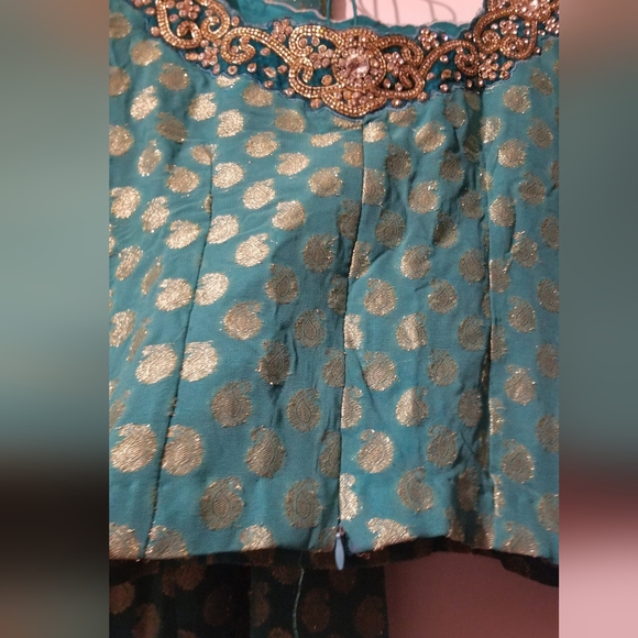 3 PIECE INDIAN OUTFIT - Picture 9 of 15